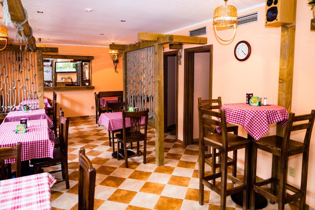 Kvetnice Penzion U Lavky المظهر الخارجي الصورة